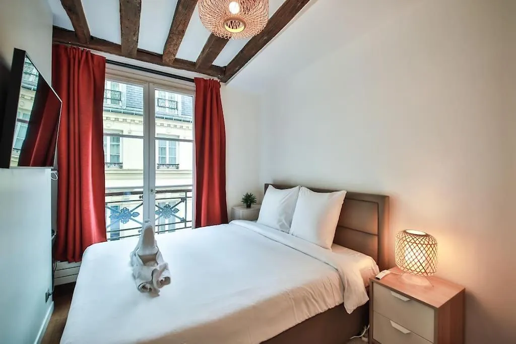Apartamento Typical Parisian Duplex#4Pers#Le Marais Francia